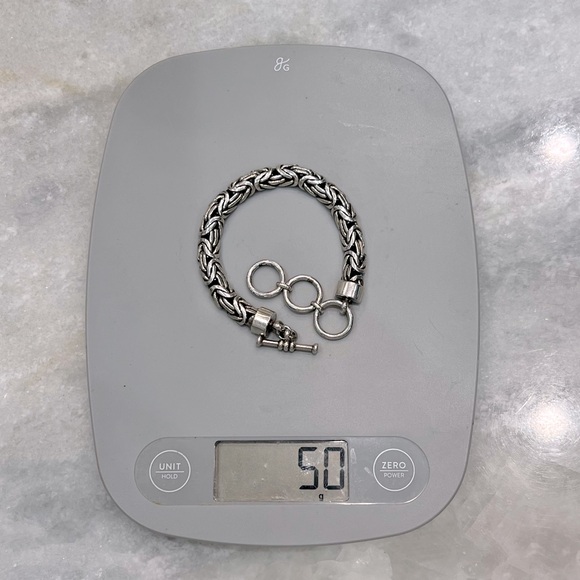 Sterling Silver Thick Solid Borobudur Link Toggle Clasp Bracelet - Picture 13 of 13